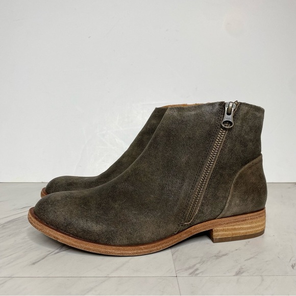 New! Kork Ease Riley Gray Brown Distressed Suede Bootie 7M - Picture 14 of 14